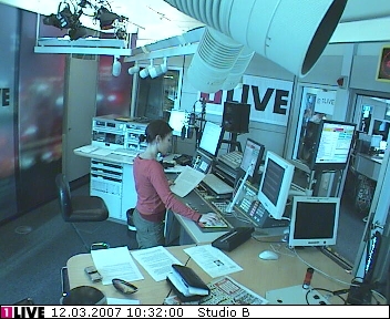 mp_1live_070312_04.jpg