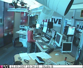 mp_1live_070312_06.jpg