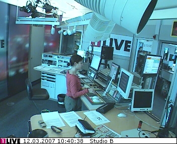 mp_1live_070312_12.jpg