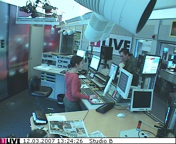 mp_1live_070312_50.jpg
