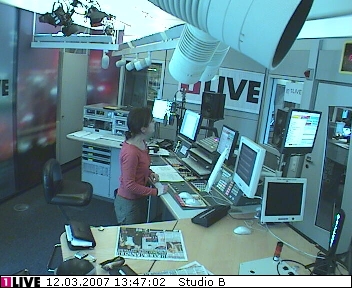 mp_1live_070312_56.jpg