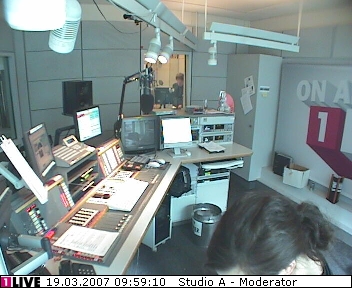 mp_1live_070319_04.jpg