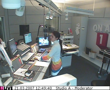 mp_1live_070321_41.jpg