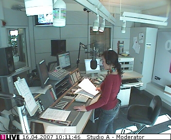 mp_1live_070416_02.jpg