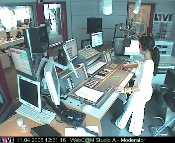 mp_1live_060411_147.jpg