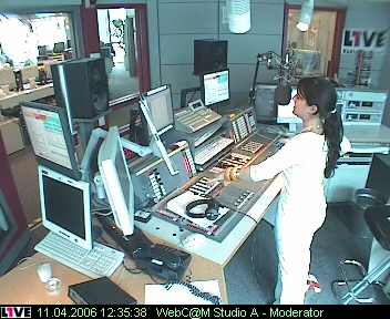 mp_1live_060411_149.jpg