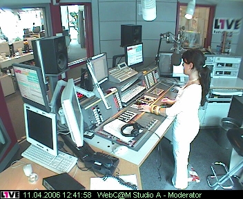 mp_1live_060411_157.jpg