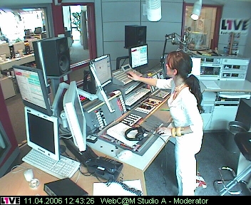 mp_1live_060411_159.jpg