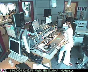 mp_1live_060411_160.jpg
