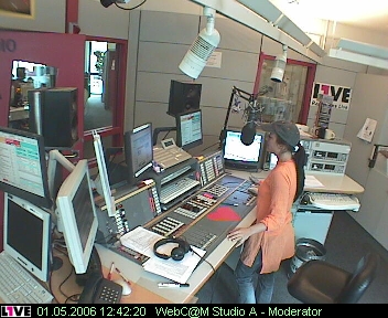 mp_1live_060501_08.jpg