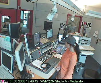mp_1live_060501_14.jpg