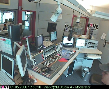 mp_1live_060501_25.jpg