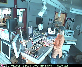 mp_1live_060501_28.jpg