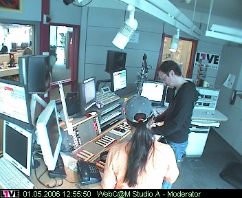 mp_1live_060501_35.jpg