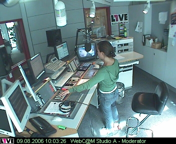 mp_1live_060809_026.jpg
