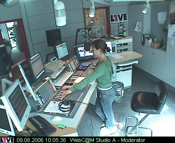 mp_1live_060809_031.jpg