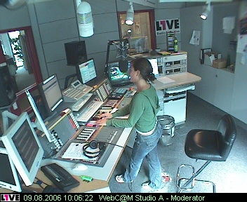 mp_1live_060809_033.jpg