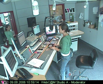 mp_1live_060809_049.jpg