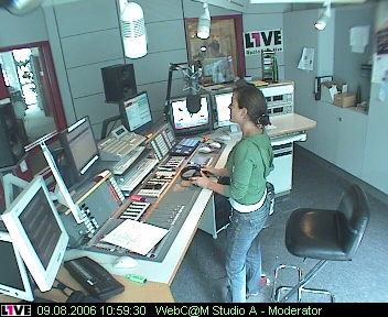 mp_1live_060809_050.jpg
