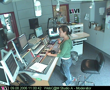 mp_1live_060809_053.jpg