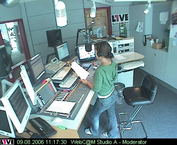 mp_1live_060809_099.jpg