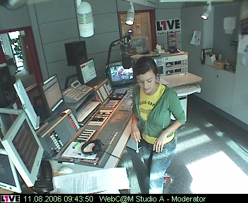 mp_1live_060811_041.jpg