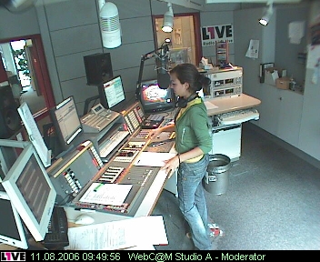 mp_1live_060811_049.jpg