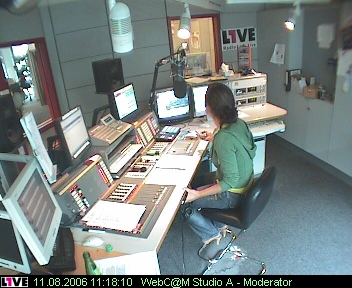 mp_1live_060811_123.jpg