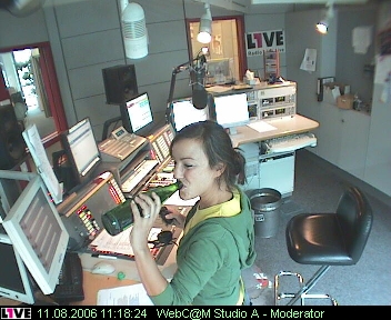 mp_1live_060811_124.jpg