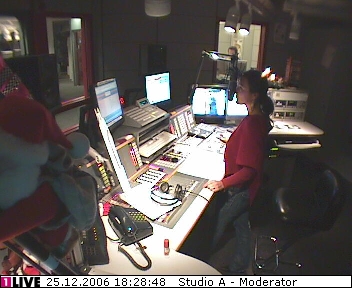 mp_1live_061225_111.jpg