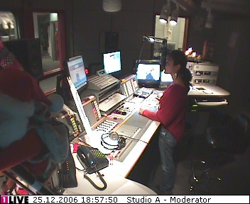 mp_1live_061225_122.jpg