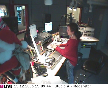 mp_1live_061225_13.jpg