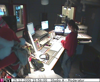 mp_1live_061225_49.jpg