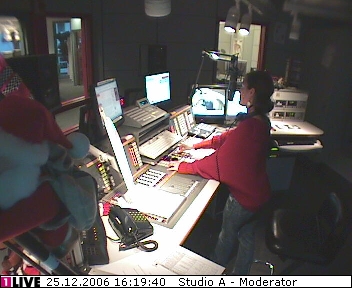mp_1live_061225_63.jpg