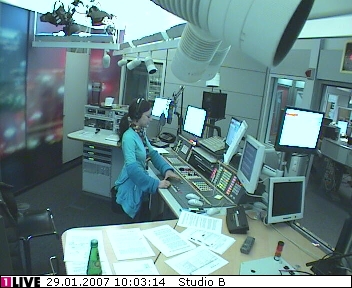 mp_1live_070129_002.jpg