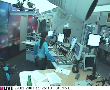 mp_1live_070129_060.jpg