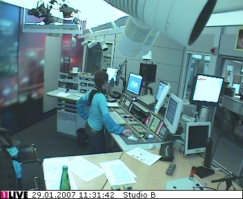 mp_1live_070129_065.jpg