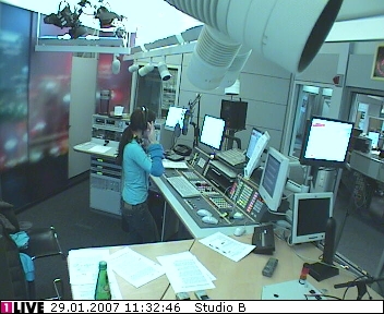 mp_1live_070129_066.jpg
