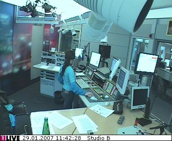 mp_1live_070129_075.jpg