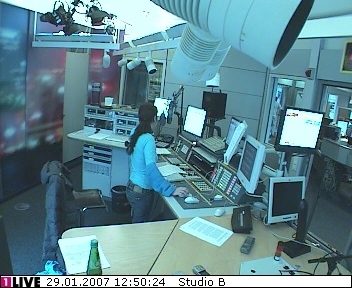 mp_1live_070129_112.jpg
