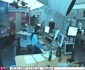 mp_1live_070129_123.jpg