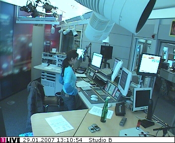 mp_1live_070129_131.jpg