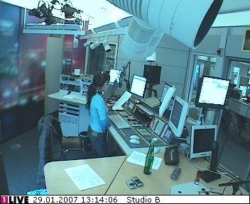 mp_1live_070129_134.jpg