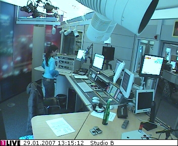 mp_1live_070129_135.jpg