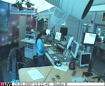 mp_1live_070129_141.jpg