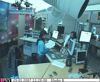 mp_1live_070129_147.jpg