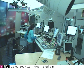 mp_1live_070129_166.jpg