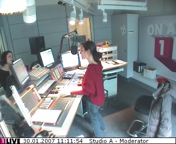 mp_1live_070130_030.jpg