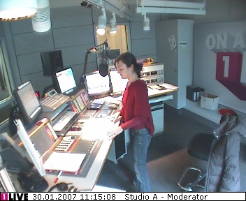 mp_1live_070130_033.jpg