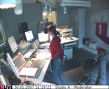 mp_1live_070130_036.jpg
